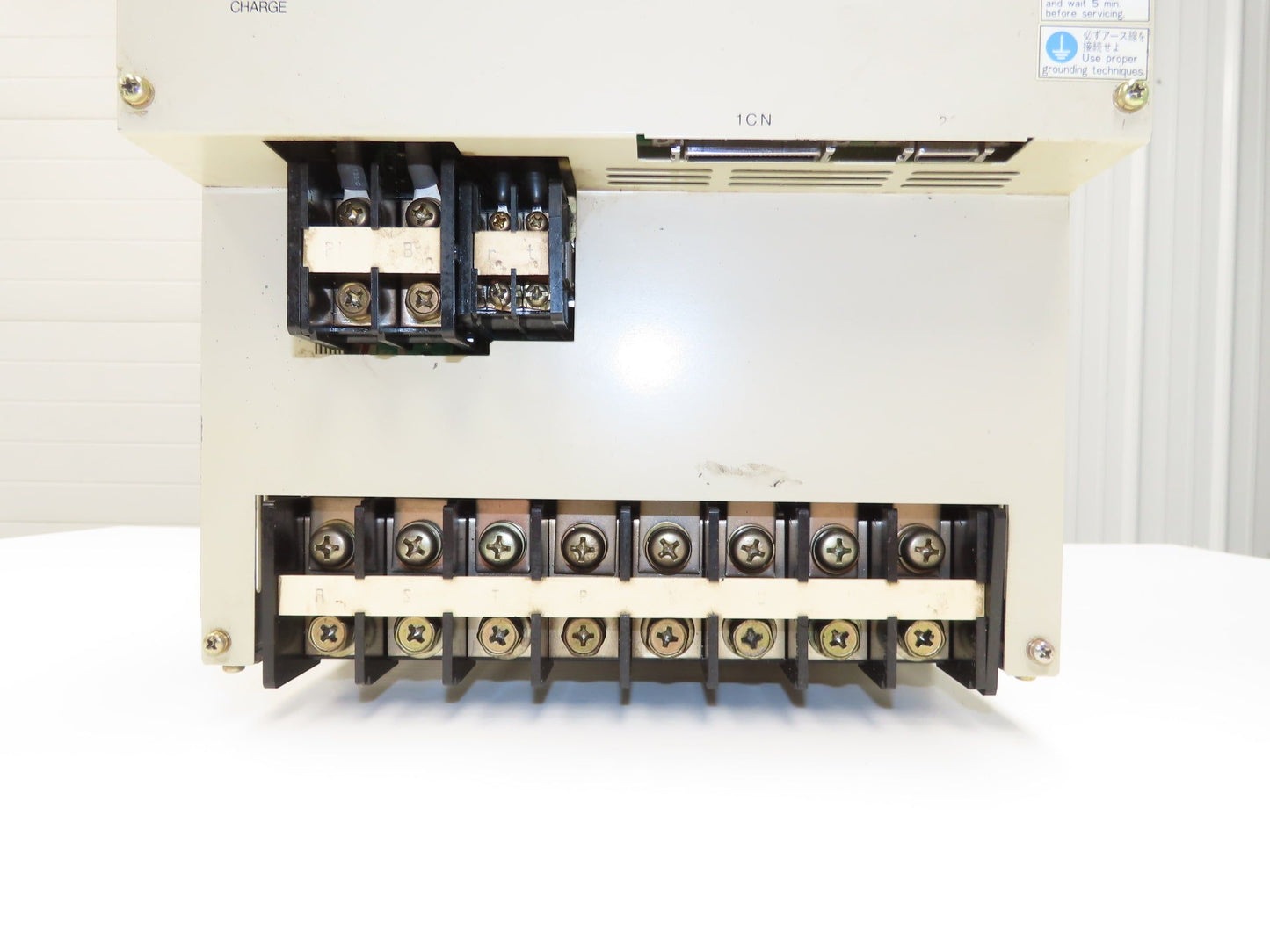 Yaskawa Electric SGDB-1AADG ServoPak AC Servo Drive 11kw 14.7 Hp 230V 3Ph