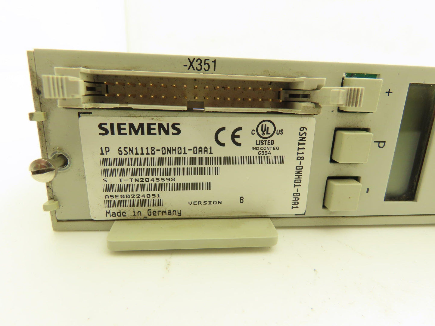 Siemens 6SN1118-0NH01-0AA1 Simodrive Servo Control Module PLC 2 Axis Ver B