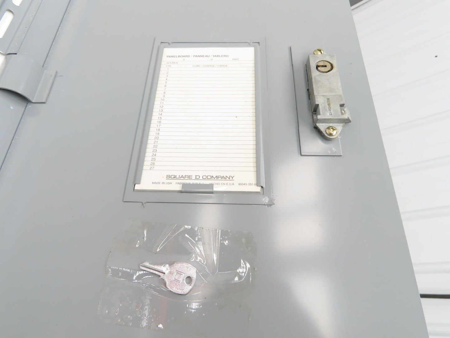 Square D NC50SWMD Panelboard enclosure cover NQ/NF Type 1 20" W x 50" H