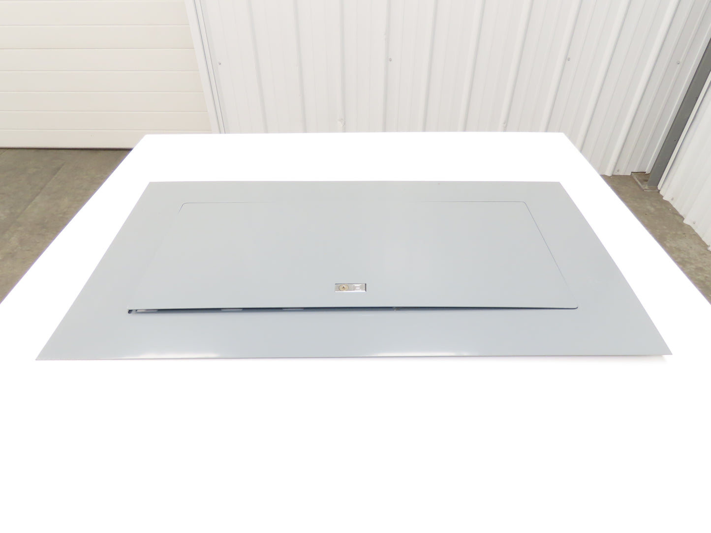 Square D NC38SWMD Panelboard enclosure cover NQ/NF Type 1 20" W x 38" H