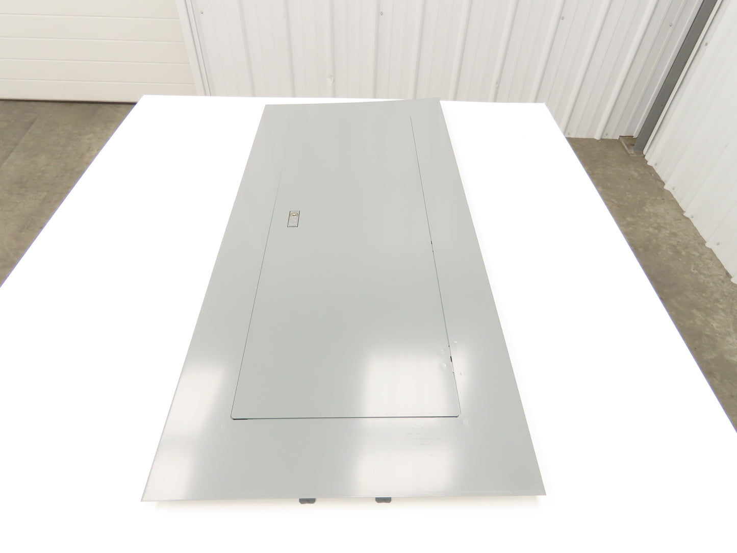 Square D NC44SWMD Panelboard enclosure cover NQ/NF Type 1 20" W x 44" H