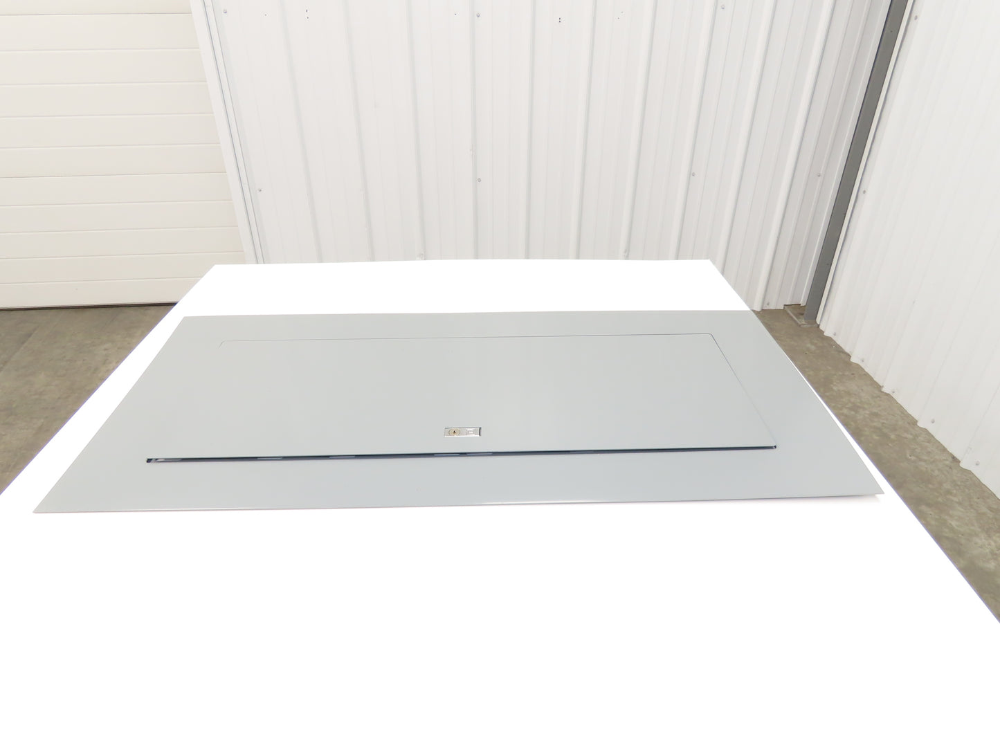 Square D NC44SWMD Panelboard enclosure cover NQ/NF Type 1 20" W x 44" H