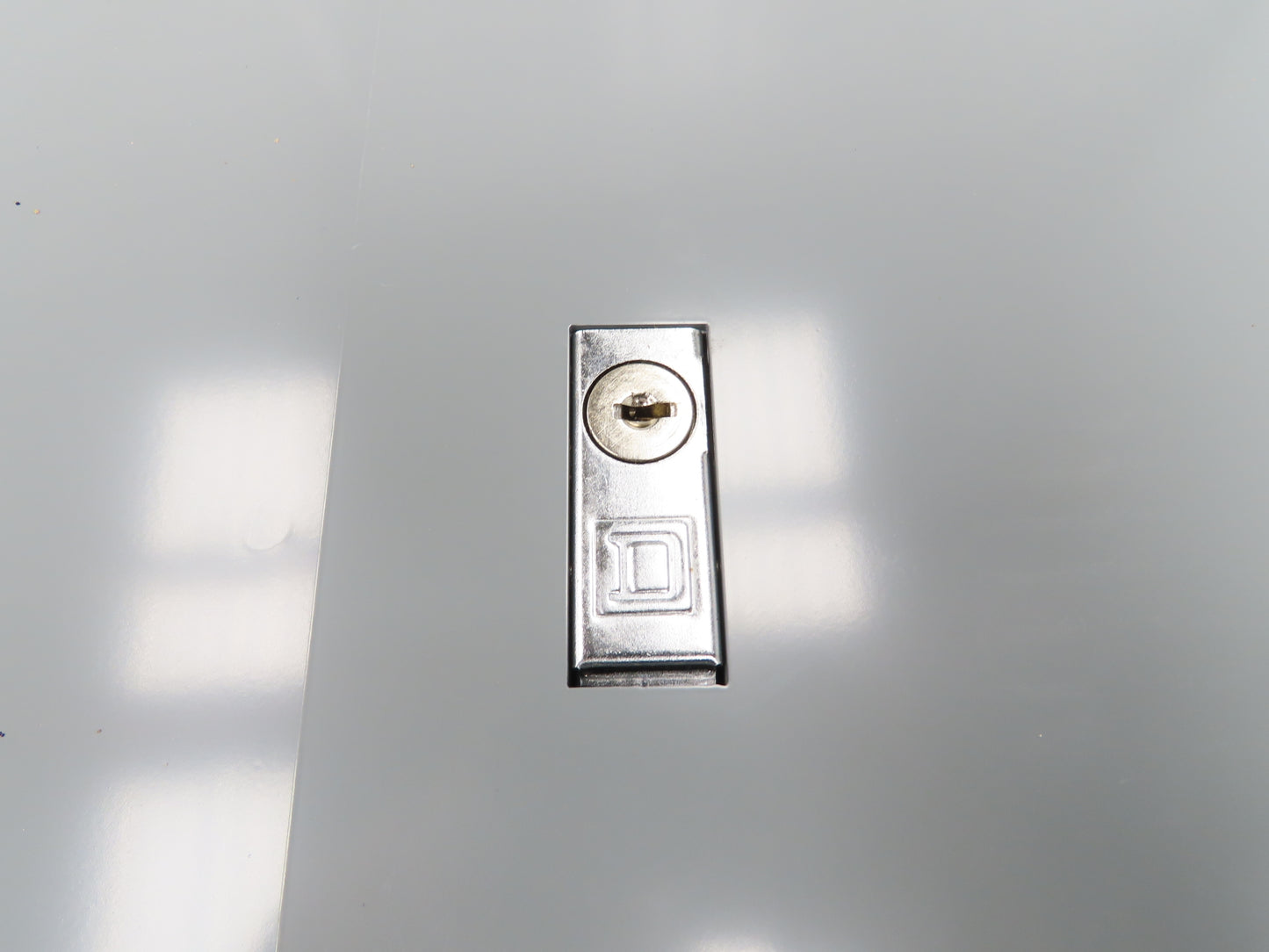 Square D NC44SWMD Panelboard enclosure cover NQ/NF Type 1 20" W x 44" H