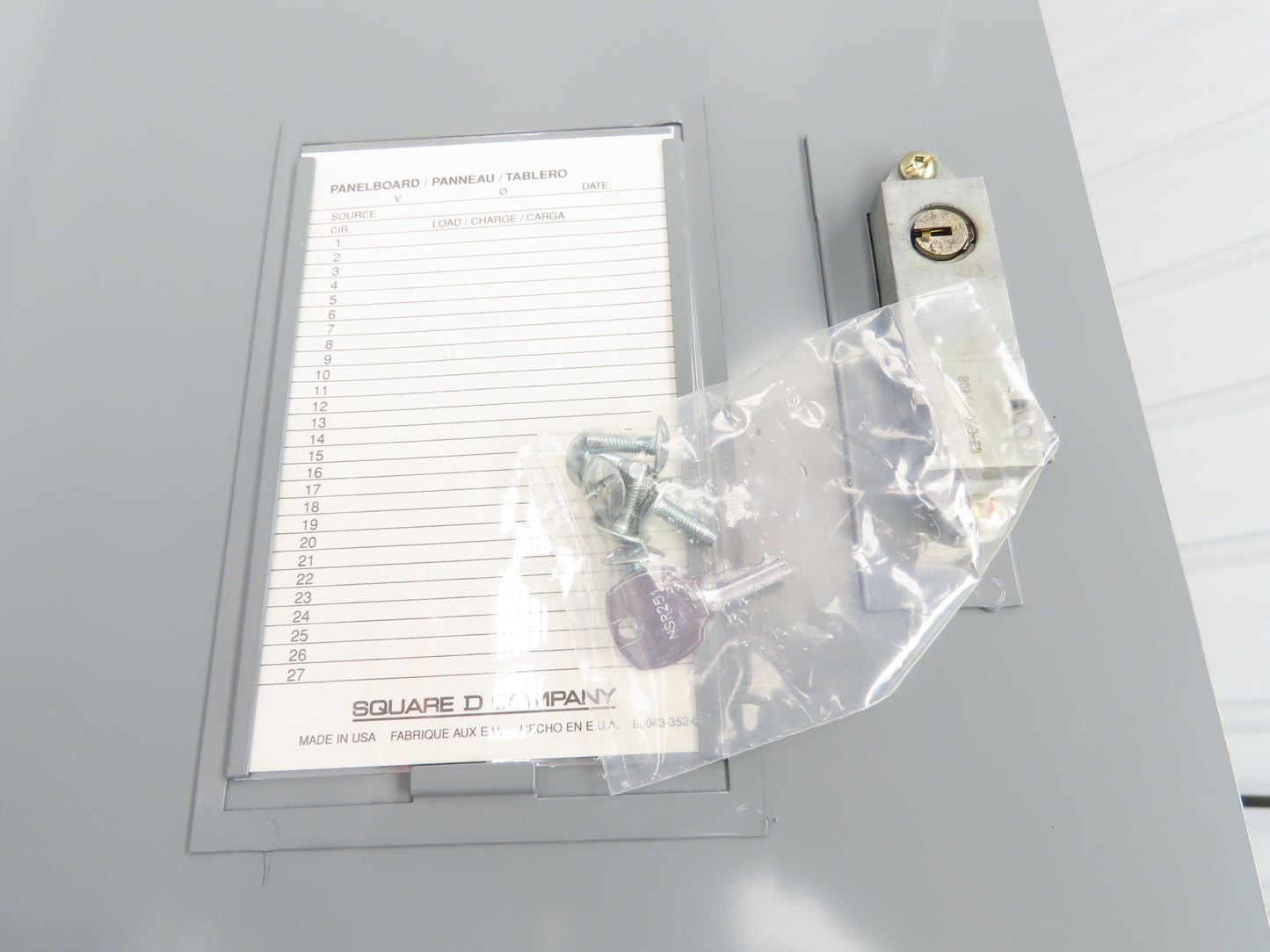 Square D NC44SWMD Panelboard enclosure cover NQ/NF Type 1 20" W x 44" H