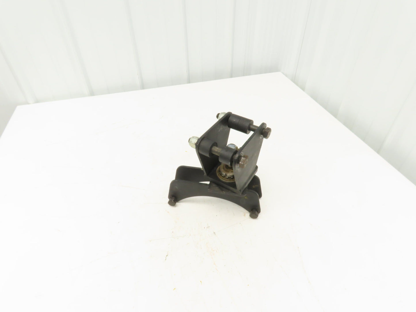 Single Rail Swivel Suspension Kit for Large balancer Black