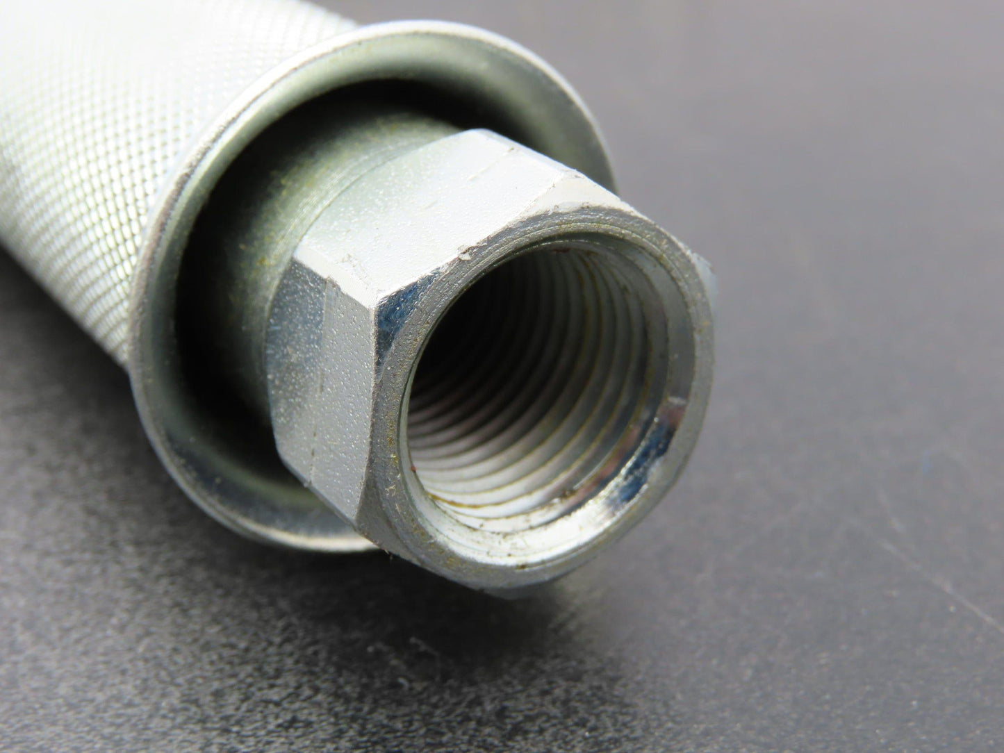 Lincoln Industrial 780 Gear Oil Control Valve Handle 1/2"NPT Swivel