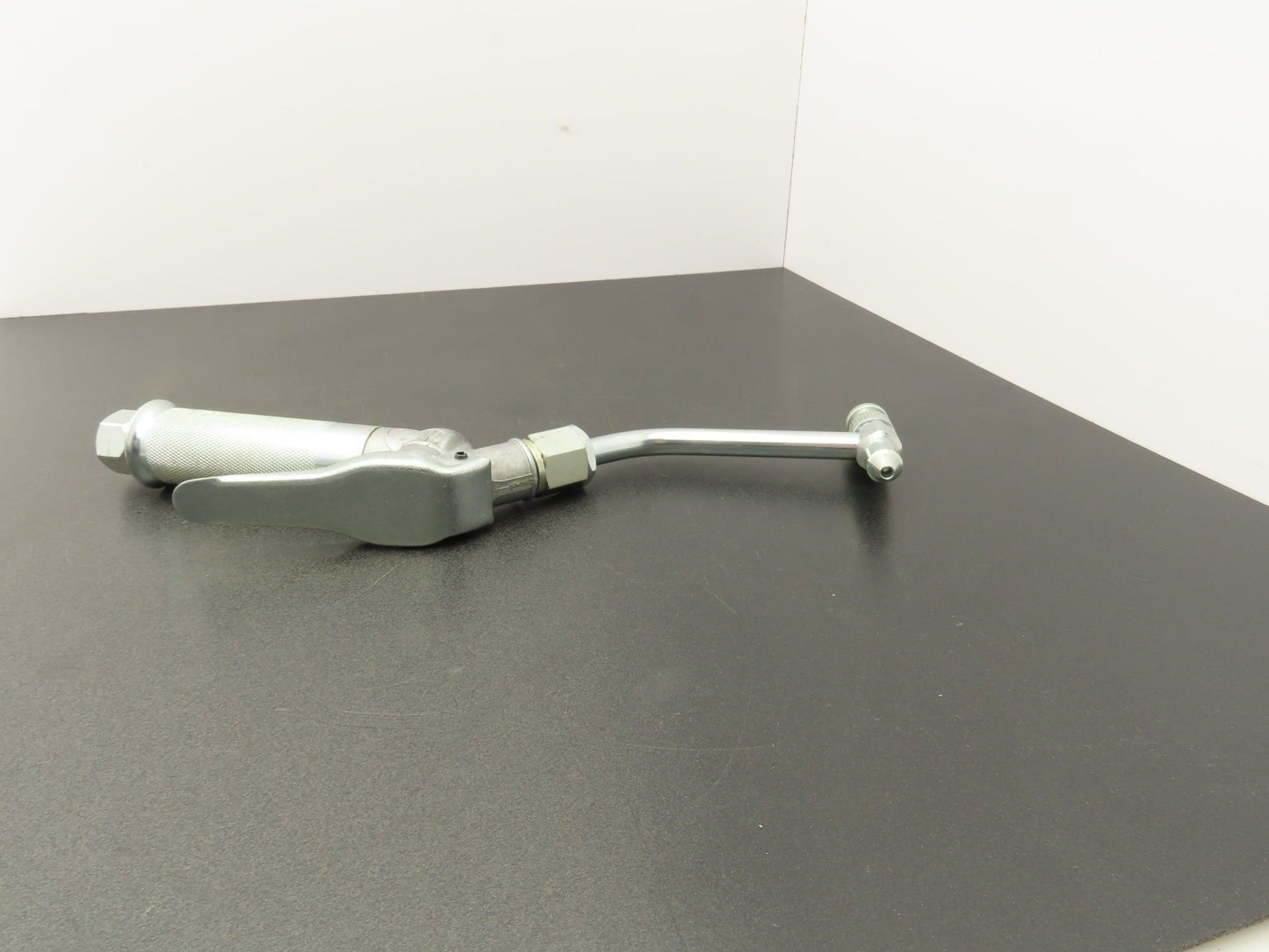 Lincoln Industrial 780 Gear Oil Control Valve Handle 1/2"NPT Swivel