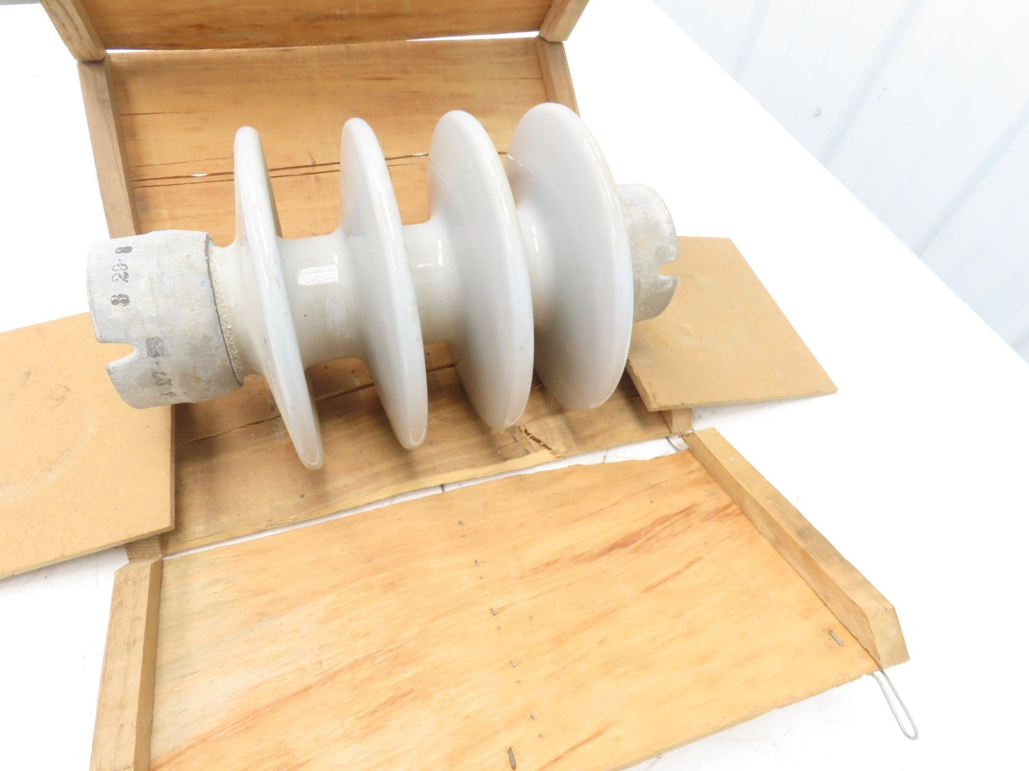 Locke P09001-KC-01 Insulator High Voltage Gray Porcelain 15" H 9" Dia.