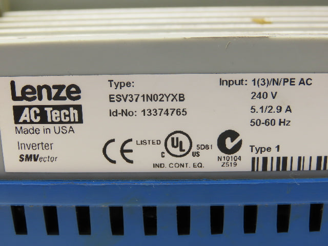 Lenze ESV371N02YXB SMVector AC Drive Variable Speed VFD Inverter .5Hp 230V 3PH
