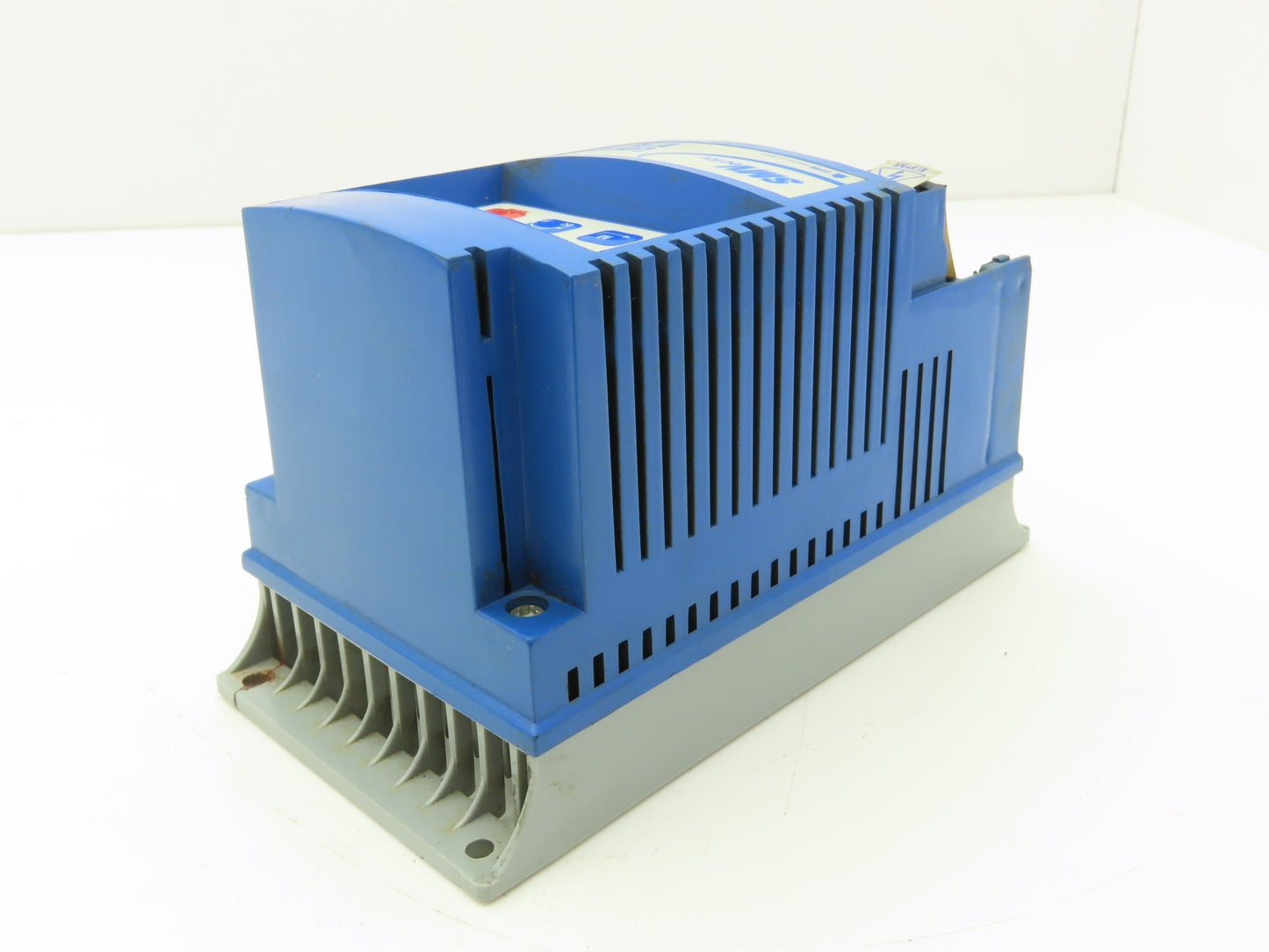 Lenze ESV371N02YXB SMVector AC Drive Variable Speed VFD Inverter .5Hp 230V 3PH
