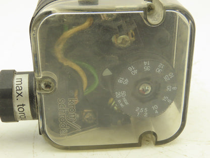 Krom Schroder DG50T Air/Gas Pressure Switch 8.5psi 1-20 In-Wc  Lot of 3