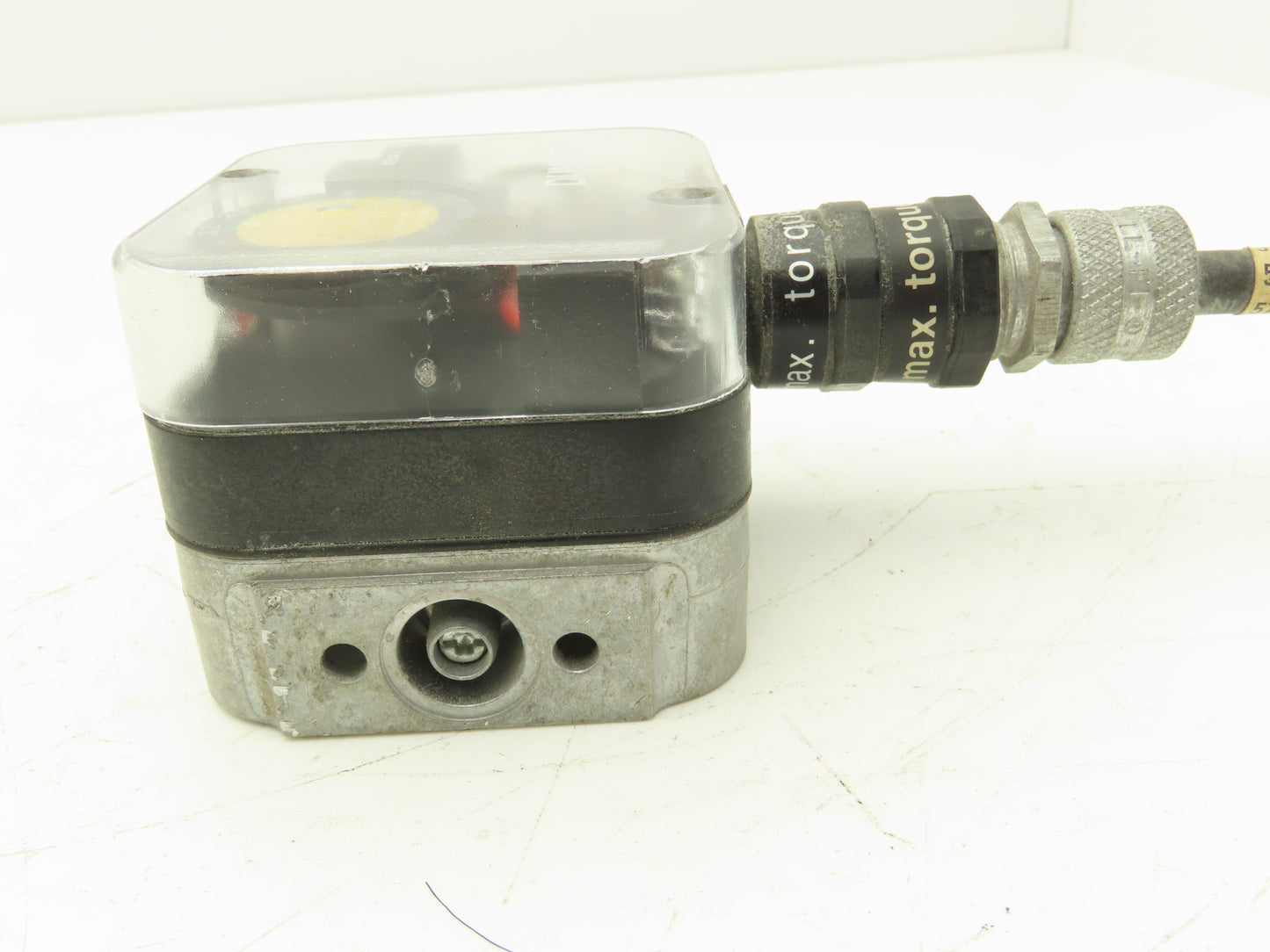 Dungs GAO-A4-4-3 Air/Gas Pressure Switch 7psi 0.4-4 In-Wc 120V