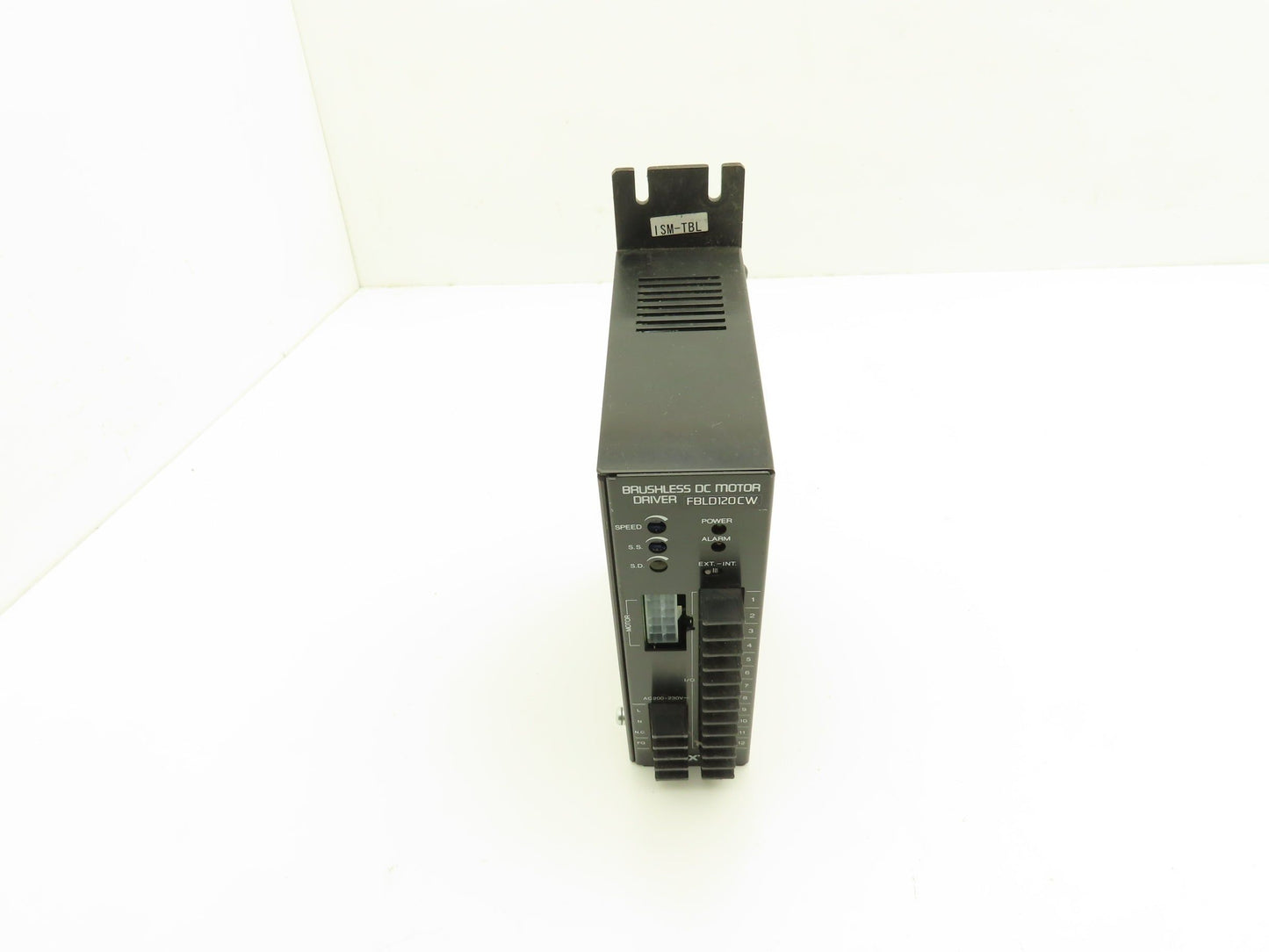 Oriental Motor Co. FBLD120CW Vexta Brushless DC Motor Driver 230V 1Ph No Covers