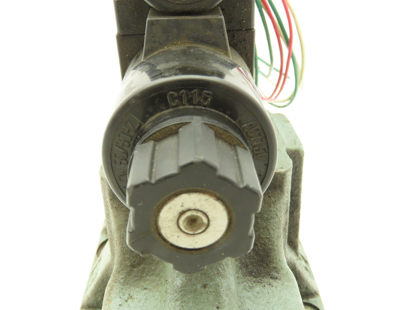 Nachi DSS-G06-C5-R-C115-E21 Hydraulic Directional Solenoid Valve 115V DG5S Base