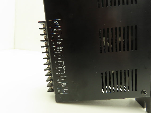 Oriental Motor Co. FBLD40C Vexta Brushless DC Motor Driver 230V 1Ph No Covers