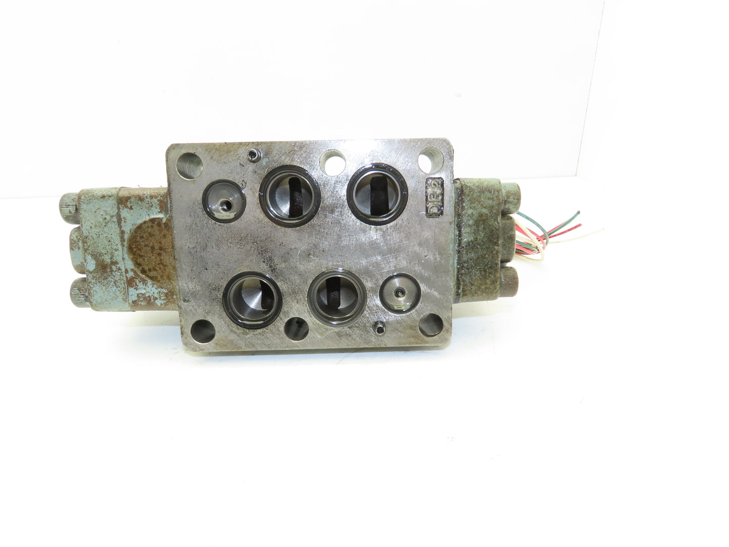 Nachi SS-G01-C5-R-C115-E20 Hydraulic Directional Solenoid Valve 115V DG5S Base