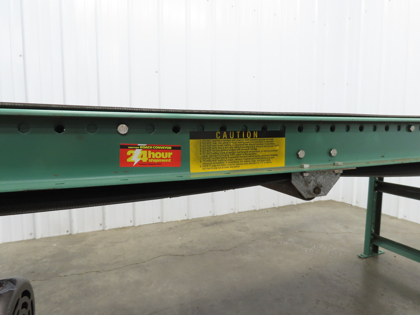 Roach 30"x 8' Slider Bed Conveyor 24" Belt .33Hp 230/460V End Drive 58fpm