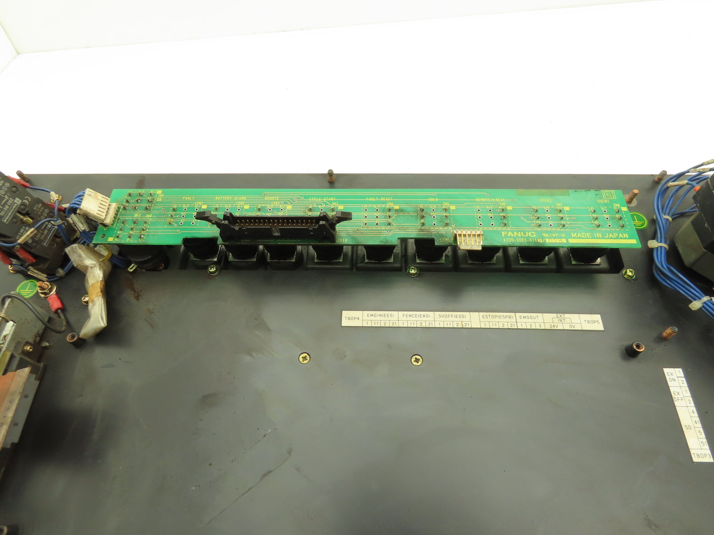 Fanuc A05B-2401-C009 R-J3 System Operator Control Panel Read Description