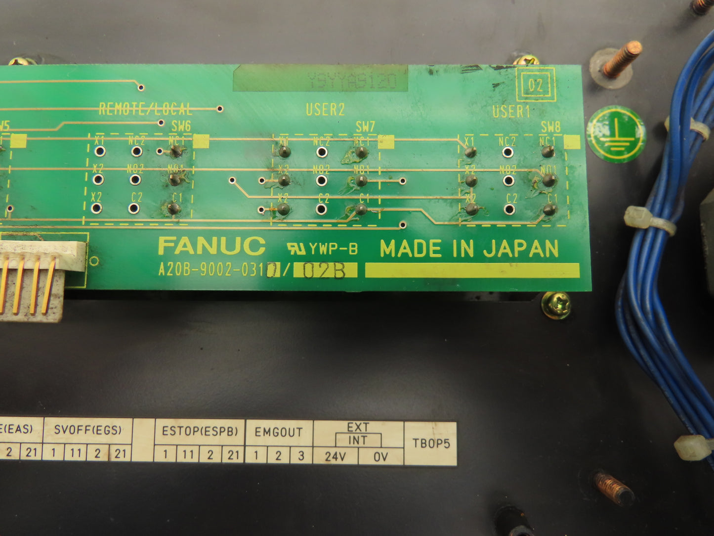 Fanuc A05B-2401-C009 R-J3 System Operator Control Panel Read Description