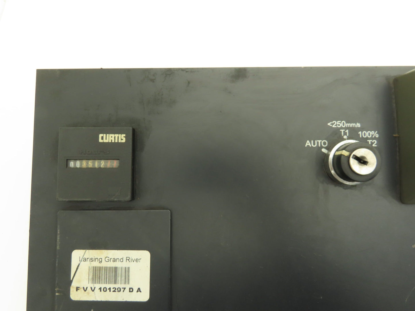 Fanuc A05B-2401-C017 R-J3 System Operator Control Panel Read Description