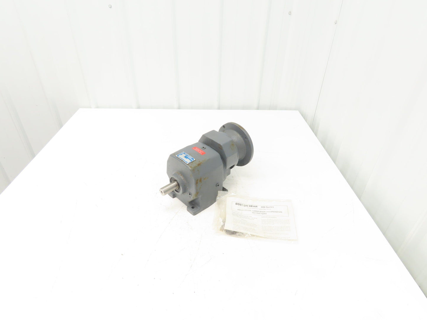 Boston Gear F843B-80S-B5 Inline Helical Gearbox 76.48:1 Reducer .5Hp 23rpm 56C