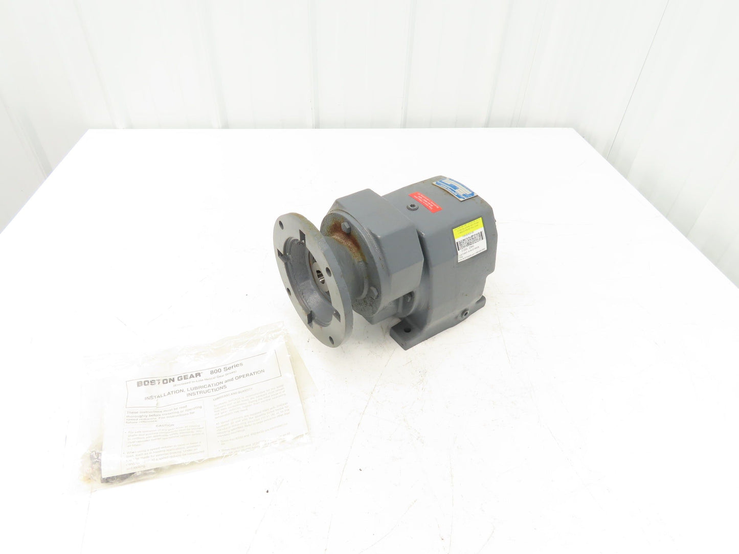 Boston Gear F843B-80S-B5 Inline Helical Gearbox 76.48:1 Reducer .5Hp 23rpm 56C