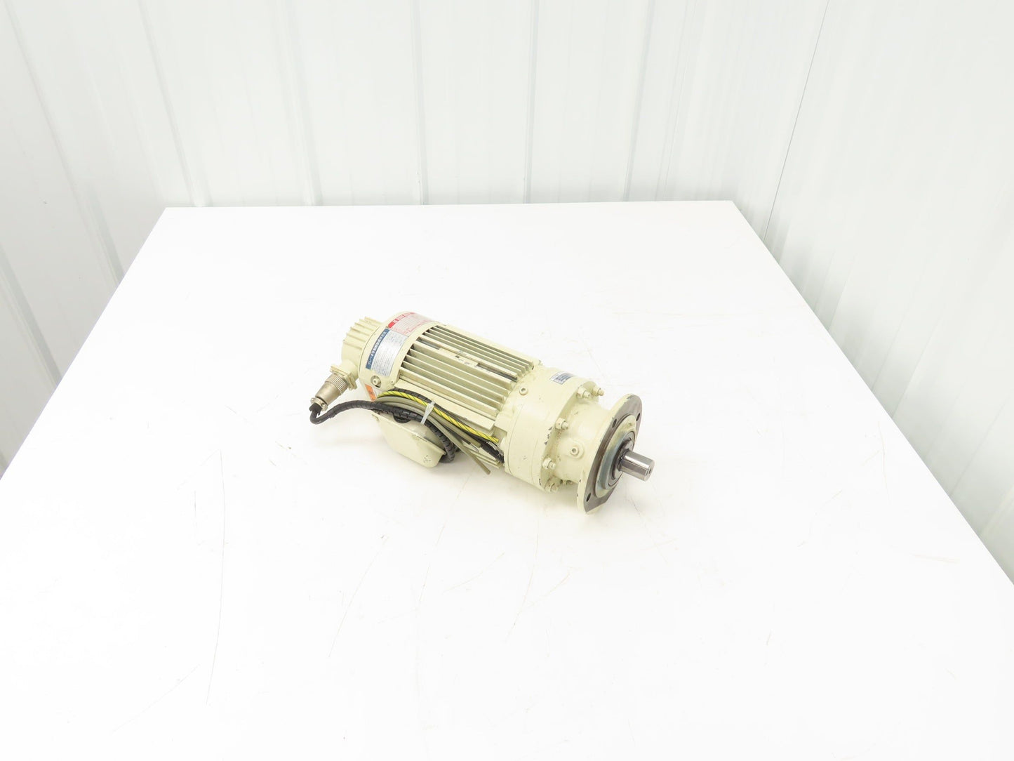 Sumitomo FS271MTCT16 Cyclo-Drive Servo Gear Motor w/Brake 13:1 Ratio 154rpm 230V