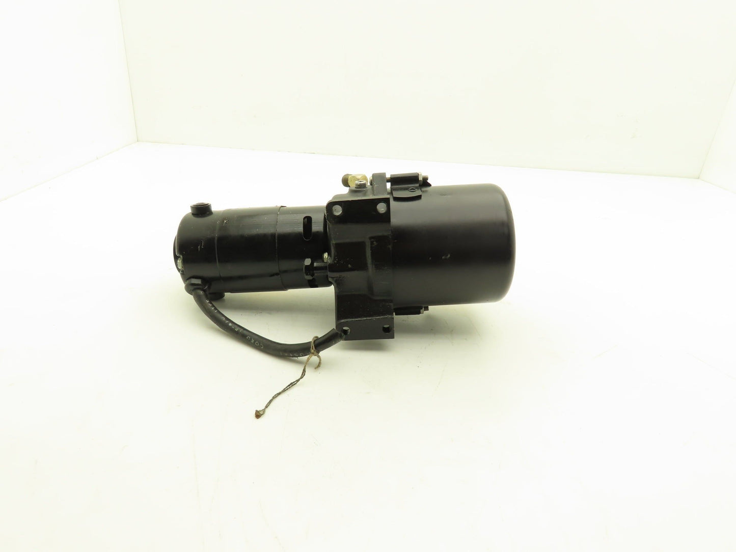 Howard Oildyne D14443/74630 Hydraulic Pump Power Unit 115V 1PH 10000 RPM