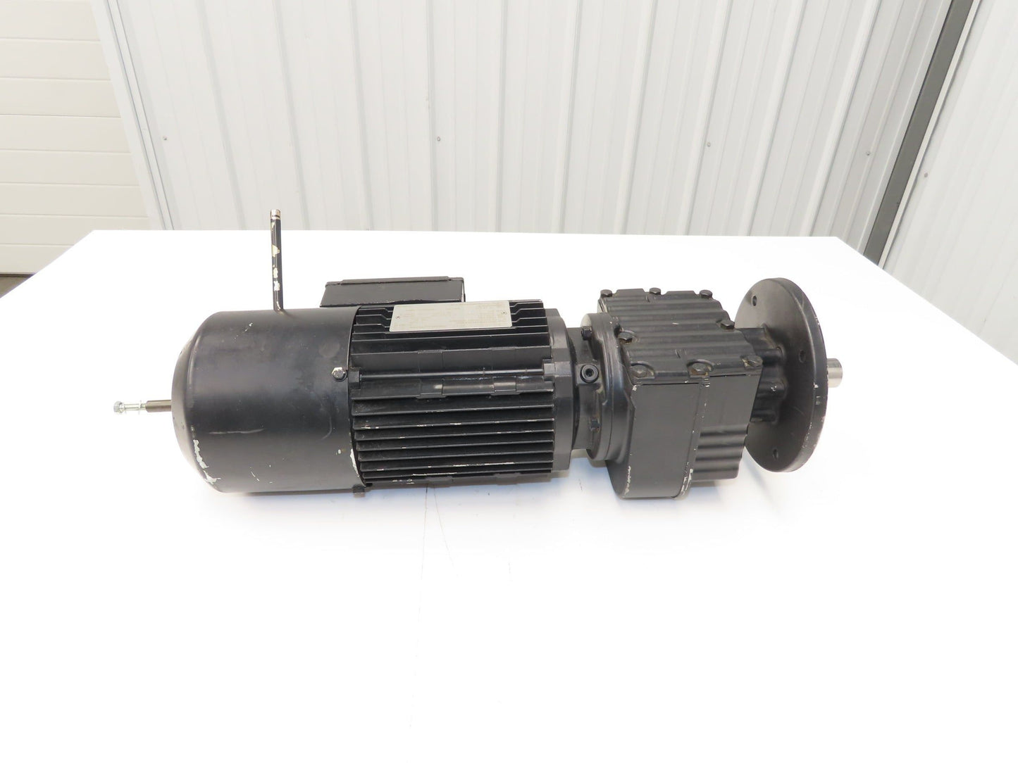 Sew Usocome Gearmotor W/Brake 1Hp 133/230V 8.16:1 169rpm 50Hz 42Nm