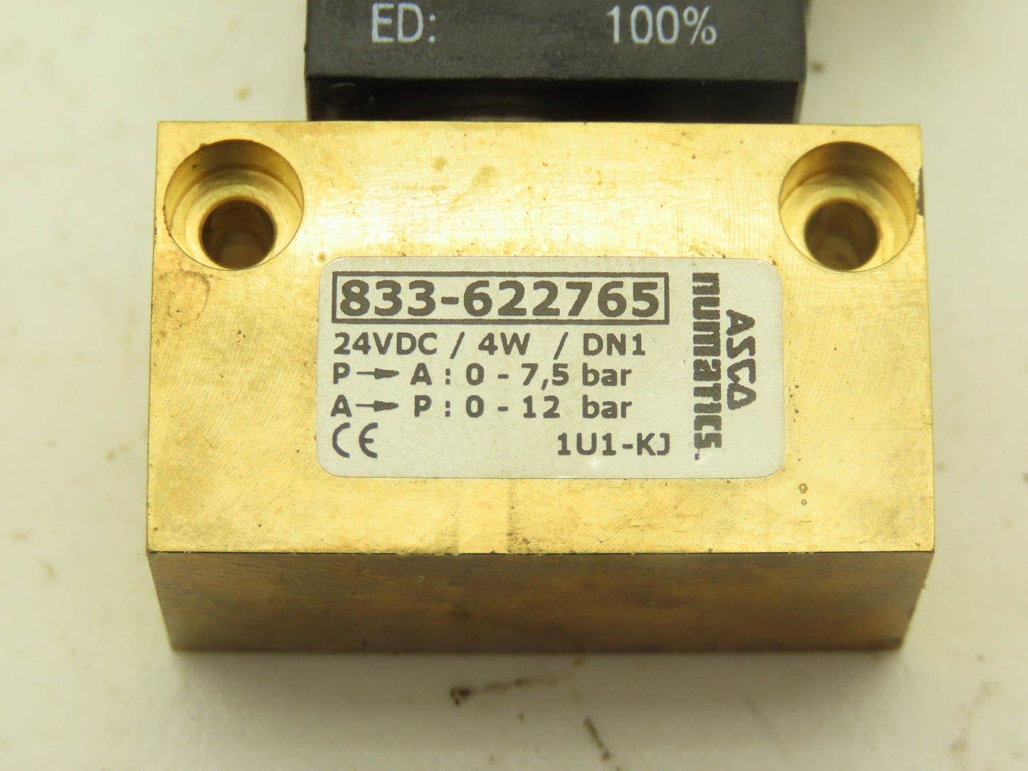 ASCO Numatics 833-622765 Pneumatic Solenoid Valve 24VDC 4W 174 psi