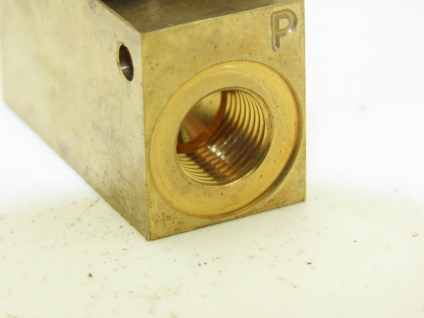 ASCO Numatics 833-622765 Pneumatic Solenoid Valve 24VDC 4W 174 psi