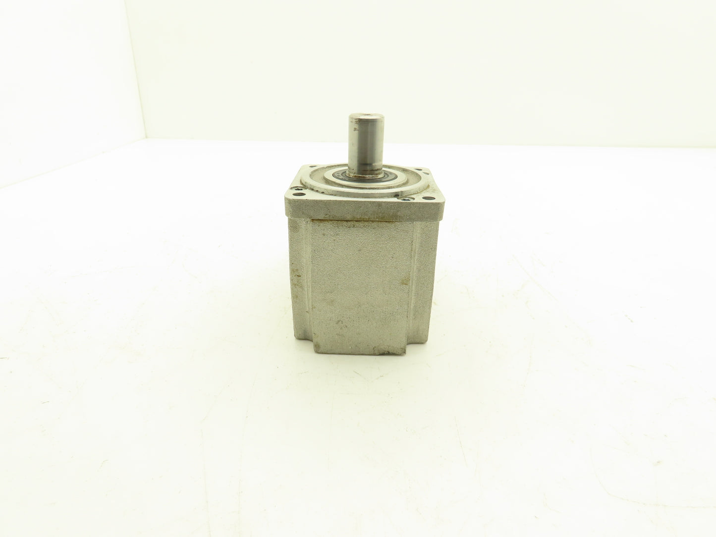 Shimpo-Nidec EVSC-15B-100 Gearbox 15:1 Reducer For Servo Motor 3/4" Output