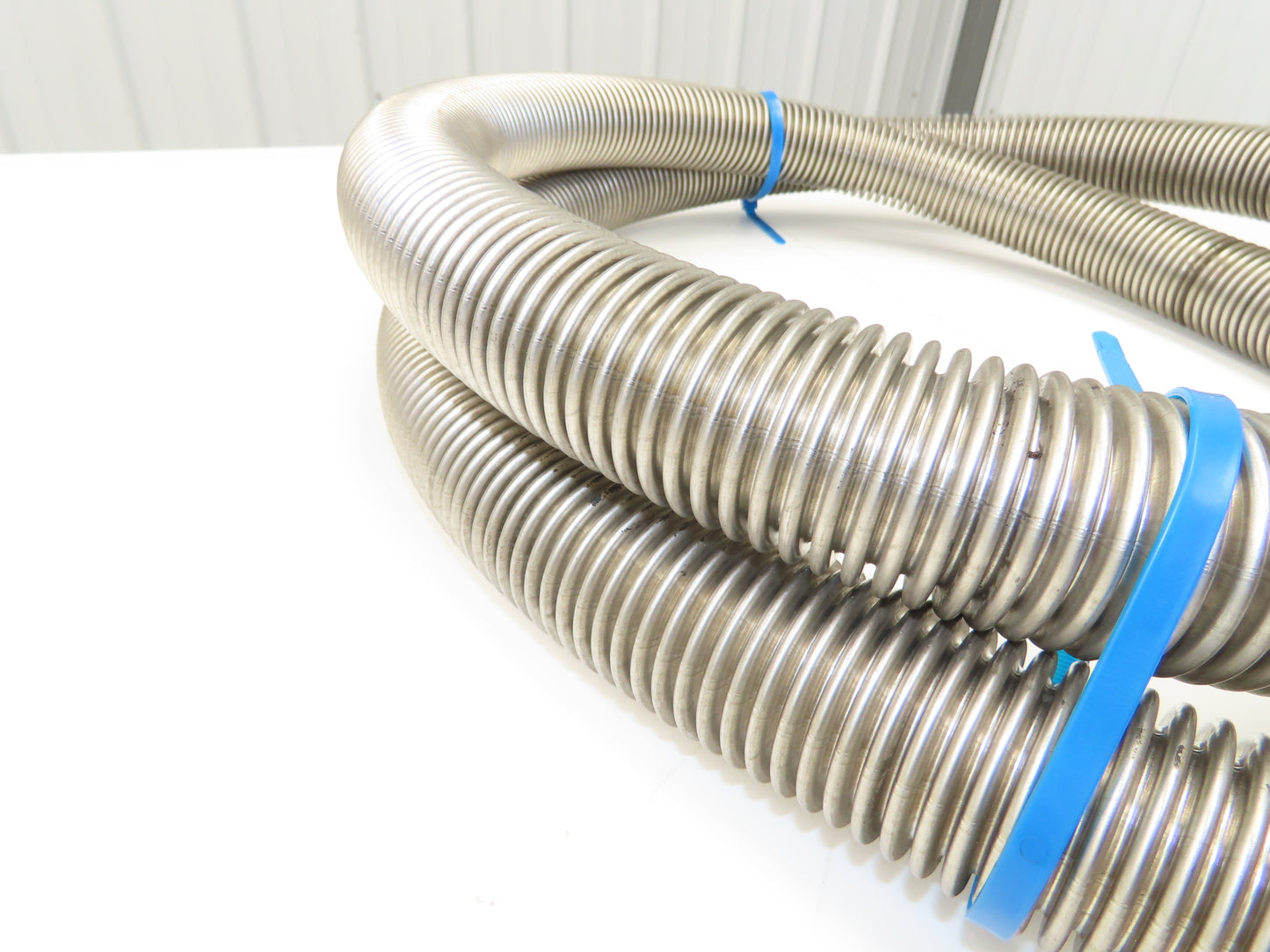 Stainless Steel Flexible Vacuum Hose 1.5"ID x 10'L Flanged Ends ISO-KF NW40
