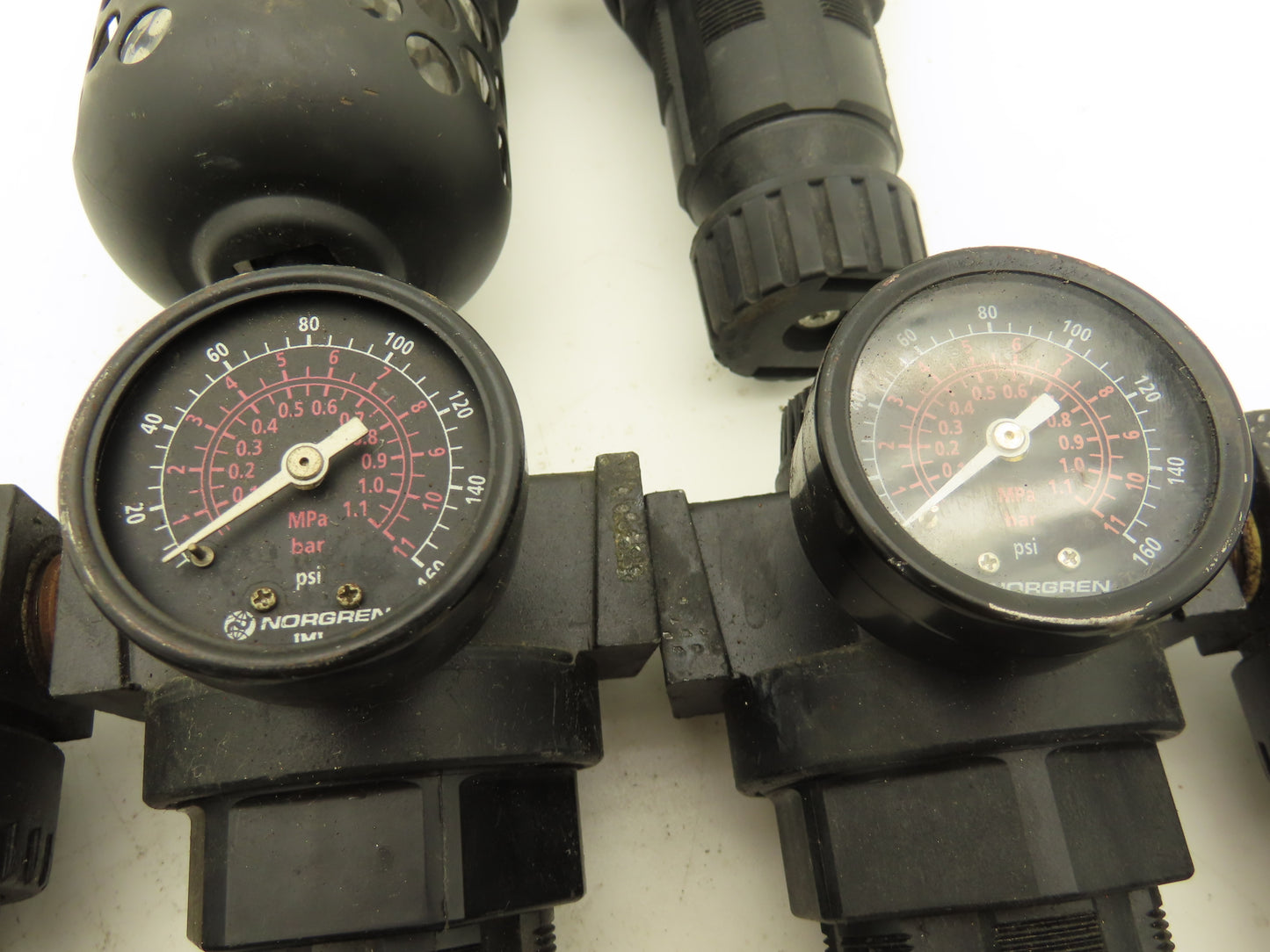 Master Pneumatic R100-4 FD100-4 Regulator Filter Assembly 125 psi 1/2" Lot of 3