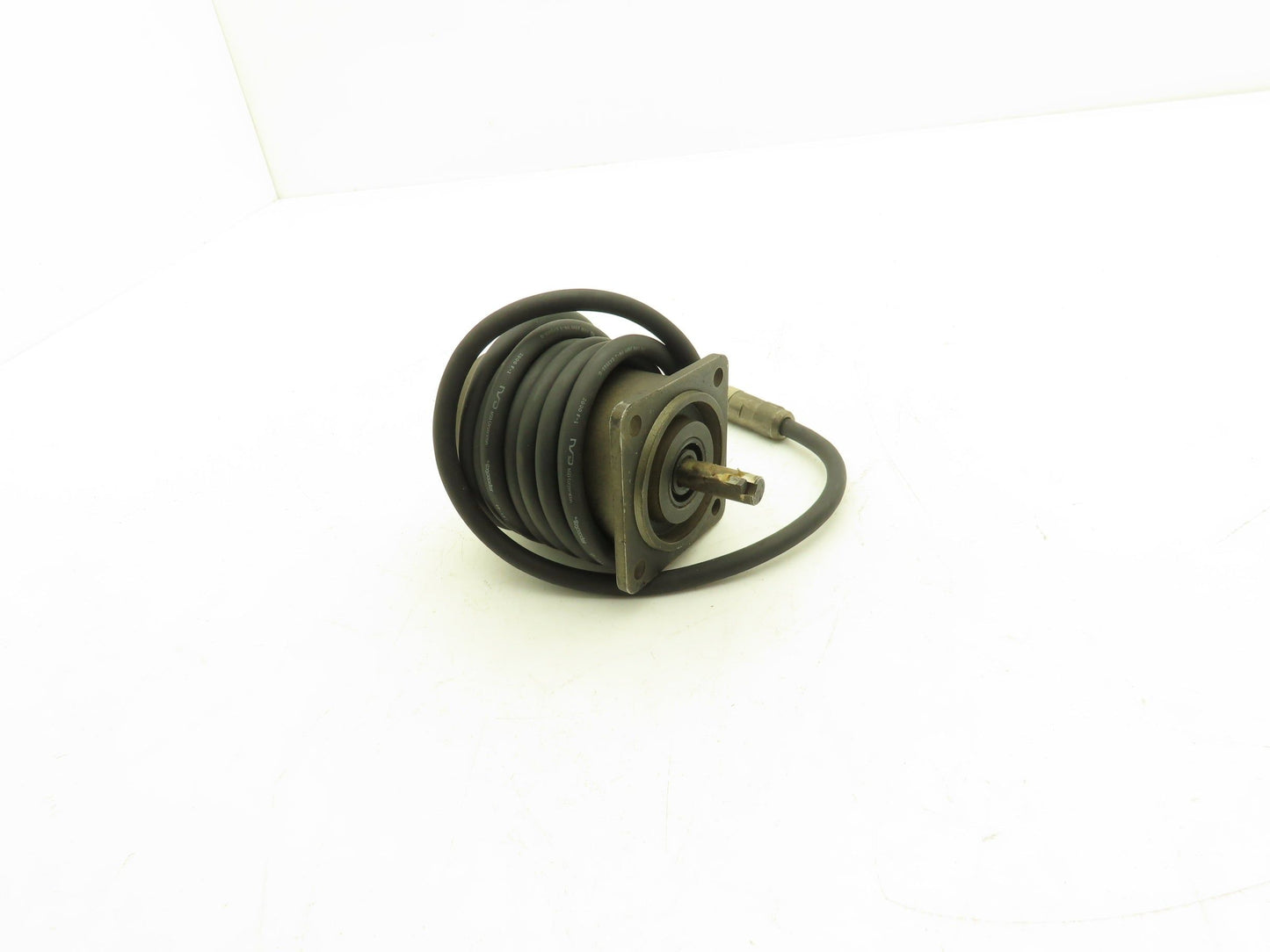 NSD Corp. MRE-G160SP062FBC Absocoder Rotary Encoder 10mm Shaft 9 Pin F Mount