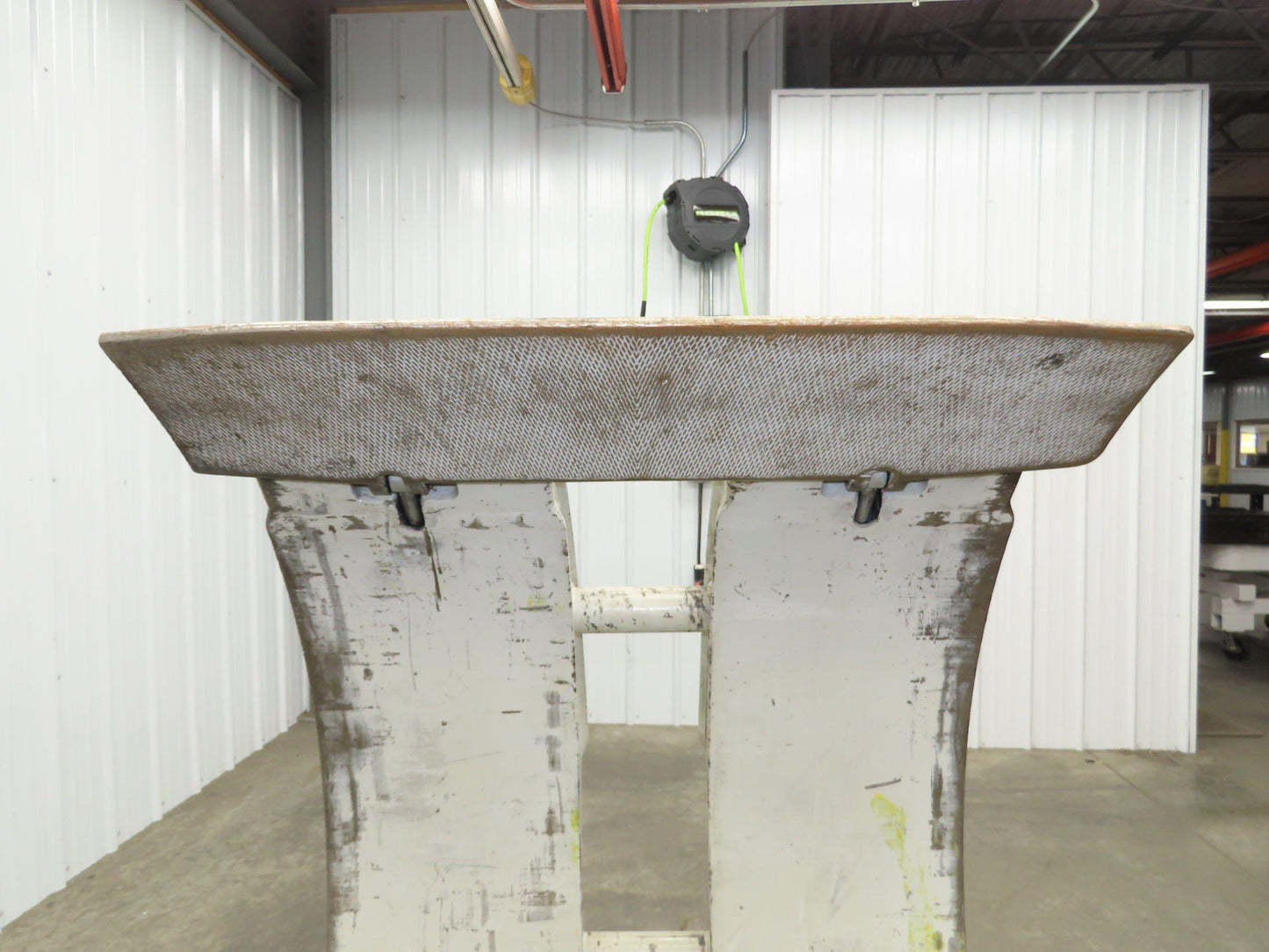 Cascade 90F Paper Roll Clamp 9000LB Fork Lift Truck Clamping Attachment Class 4