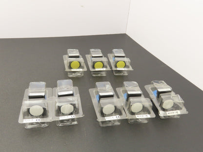 Fuji Electric Pushbutton White Yellow Momentary 22mm 250V 6A Lot of 8