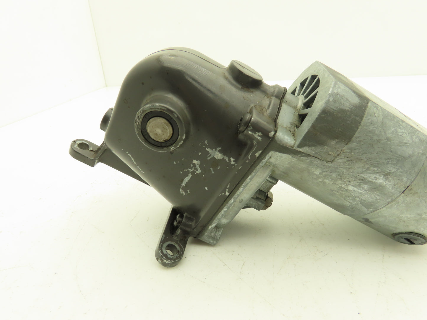 Dayton 2M184 Gearmotor 1/15Hp 5000rpm 115VAC 1Ph RH Output