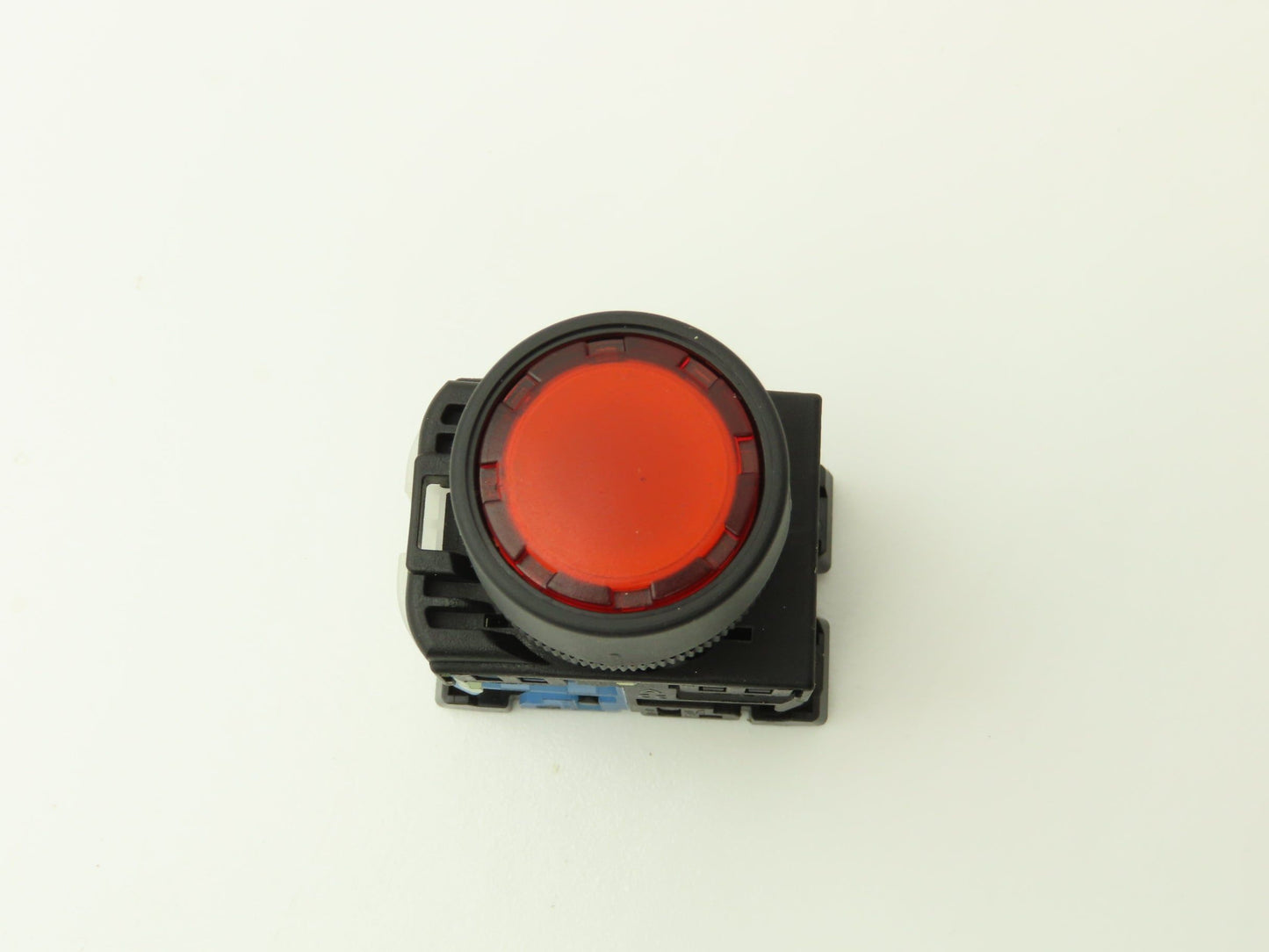 Fuji Electric AR22F0L-10E4R Pushbutton Red Momentary 22mm 250V 6A Lot of 5