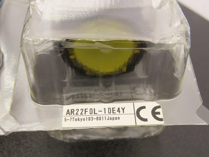 Fuji Electric Pushbutton Red Yellow Momentary 22mm 250V 6A Lot of 8