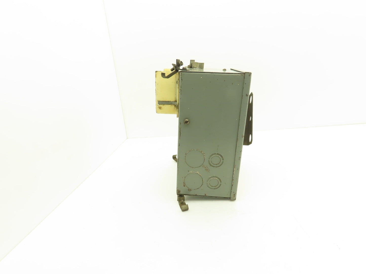 General Electric DE361R GE Flex Bus Plug 30 Amp 600 Volt Fused Disconnect