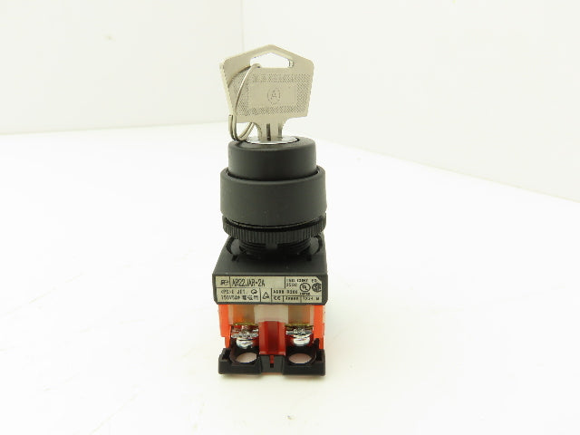 Fuji Electric Keyed Switch 2-Position Maintained 22mm 250V 6A