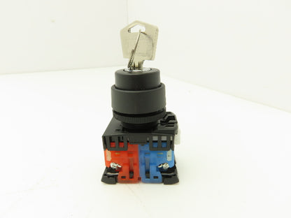 Fuji Electric Keyed Switch 2-Position Maintained 22mm 250V 6A