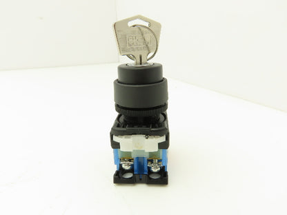 Fuji Electric Keyed Switch 2-Position Maintained 22mm 250V 6A