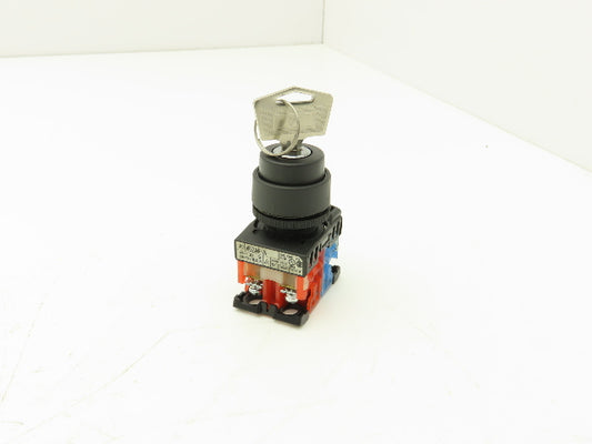 Fuji Electric Keyed Switch 2-Position Maintained 22mm 250V 6A