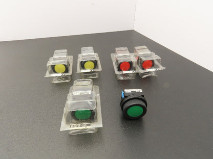 Fuji Electric Pushbutton Switch Red Yellow Green Momentary 30mm 250V 6A Lot of 6