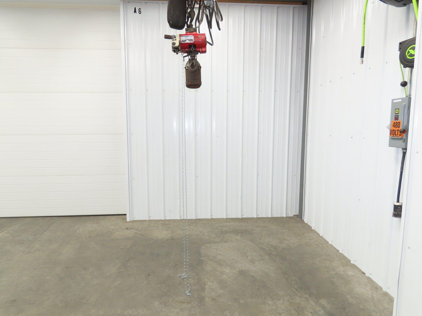 Aro R 1/4 Ton 500 LB Pneumatic Air Chain Hoist 7'10" Lift 7' Pull Chain