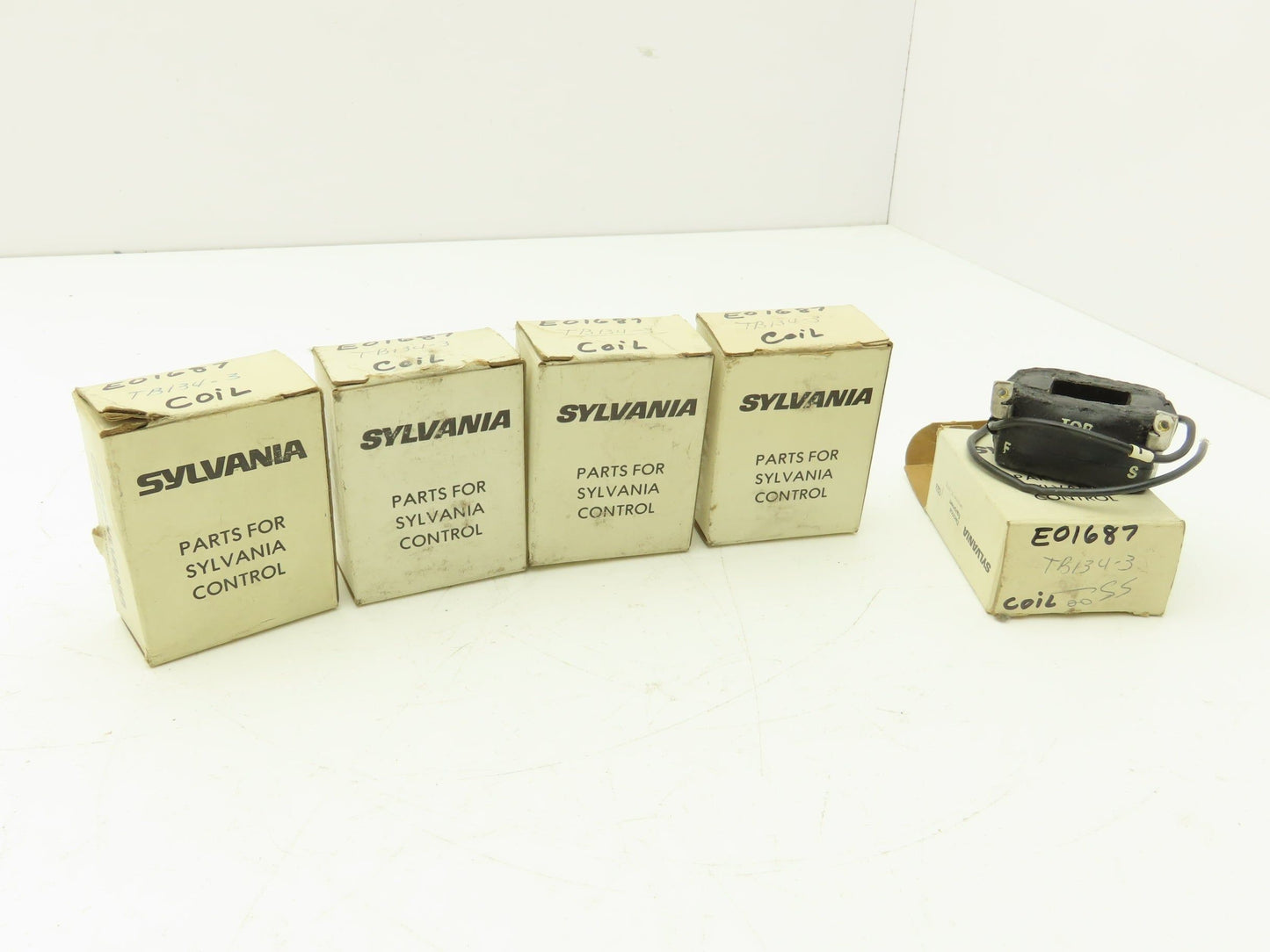 Sylvania TB134-3 230VDC Coil for Motor Starter Joslyn Clark Controls Lot of 5