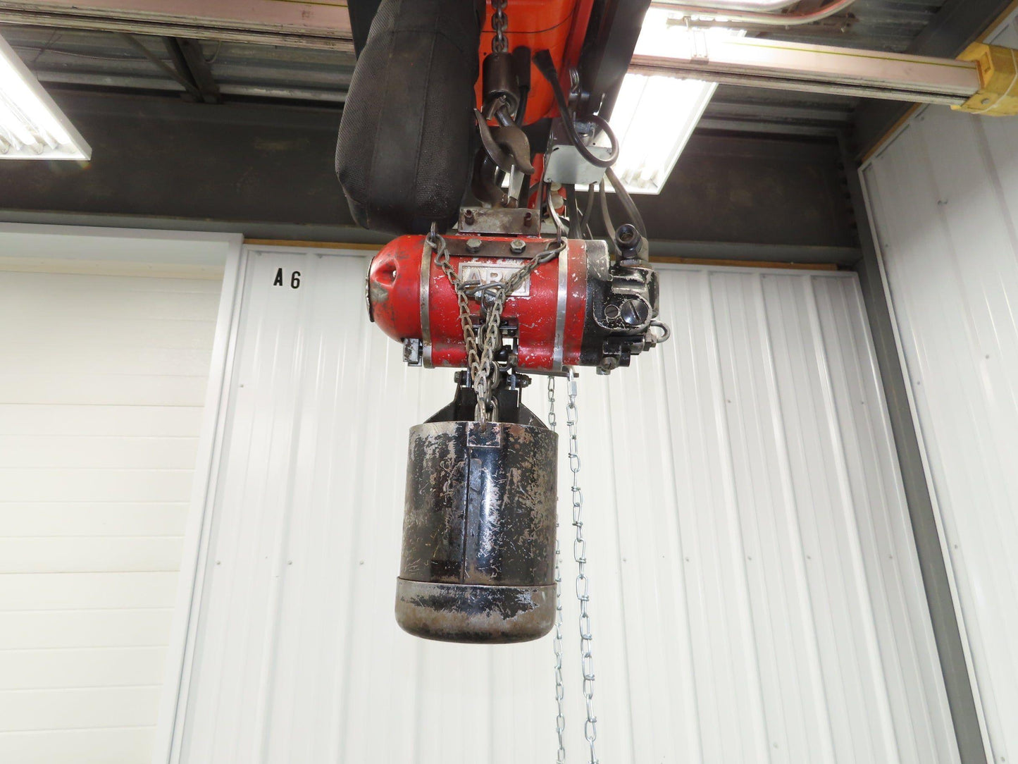 Aro 7750DT 1/2 Ton 1000 LB Pneumatic Air Chain Hoist 14'5" Lift 10' Pull Chain