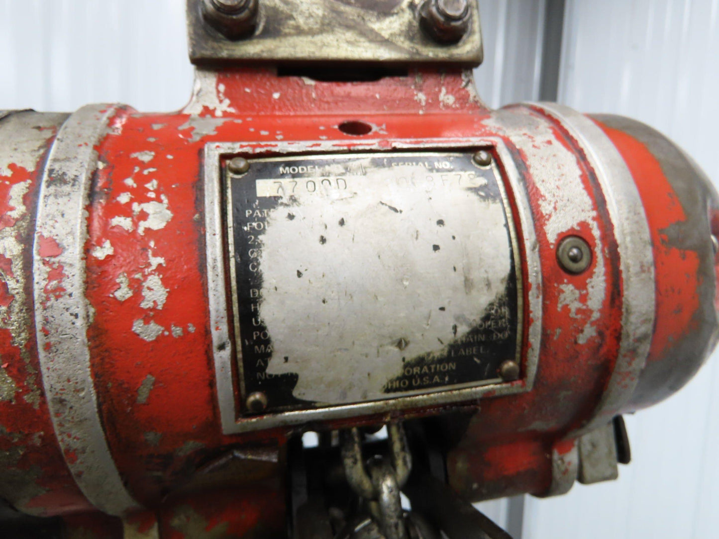 Aro 7700D 1/2 Ton 1000 LB Pneumatic Air Chain Hoist 14' Lift 7'8" Pull Chain